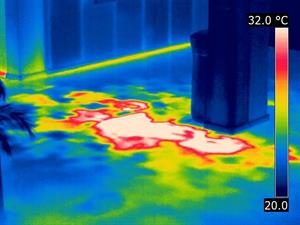 Crawl space thermal leak detection
